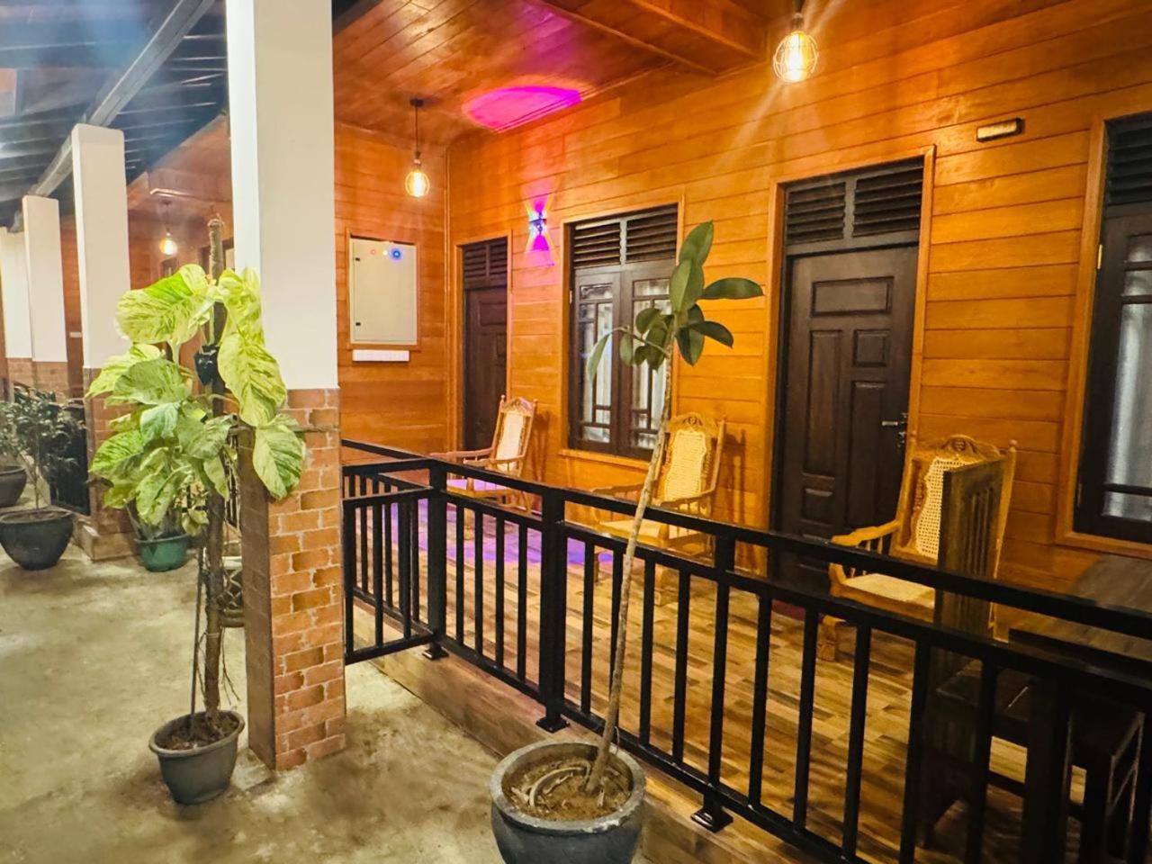 Hotel Sun Mount Adams Peak Nallathanniya Exterior foto