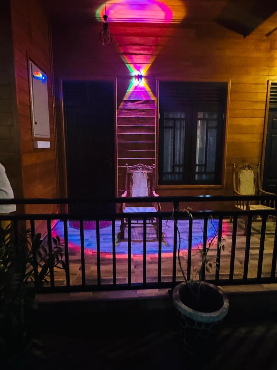 Hotel Sun Mount Adams Peak Nallathanniya Exterior foto